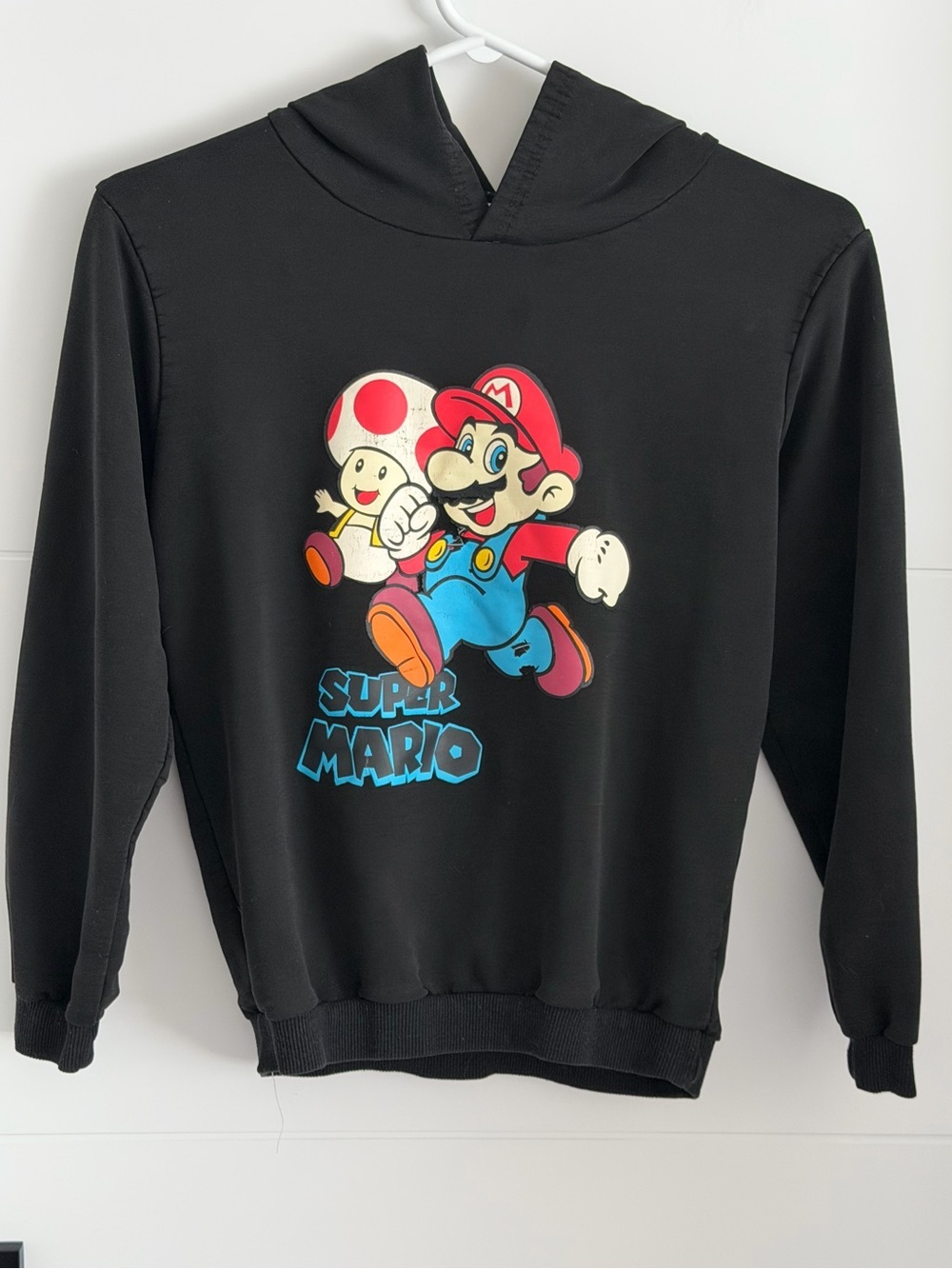 🎁Youth Graphic Long Sleeve Hooded Pullover (ptp approx 17in) 🎁